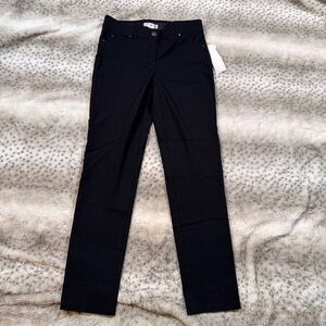 89th & Madison Black Pants - Stretchy Waist - Brand New! Size 6
